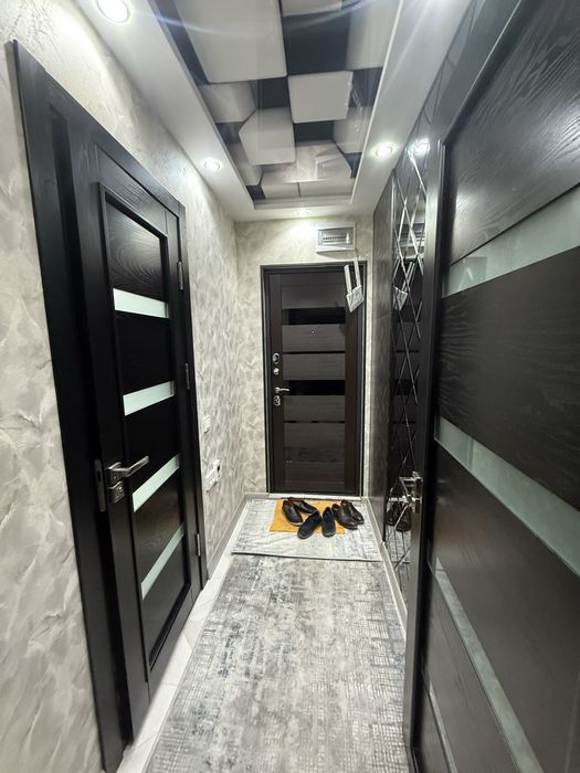 2 xona kvartira sotiladi vokzalda