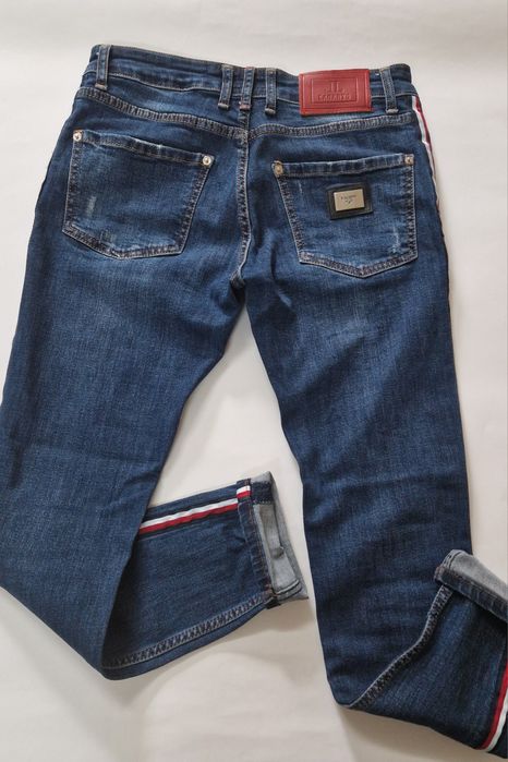 Разпродажба Италиански дамски дънки Lagarto