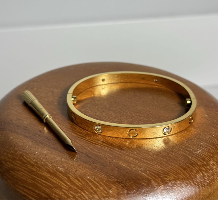 Гривна Cartier Пирон