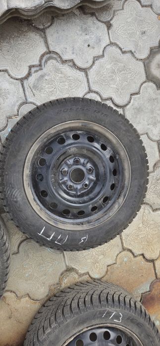 Продам шины pirelli