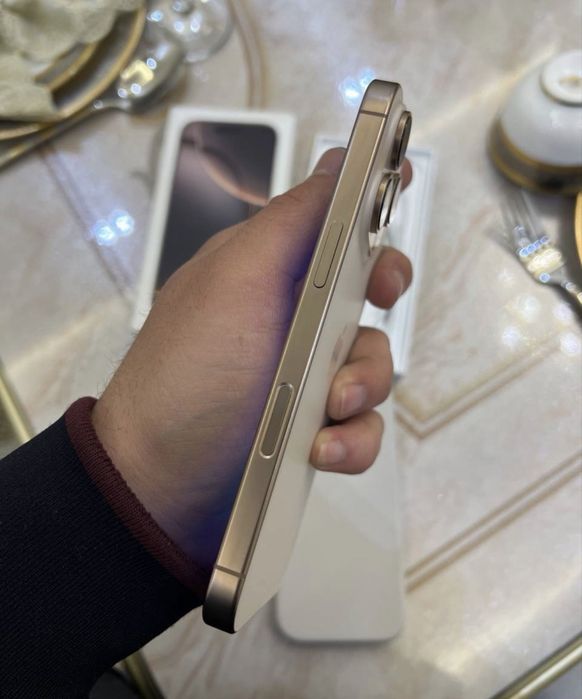 Iphone 16 pro ideal 10/10