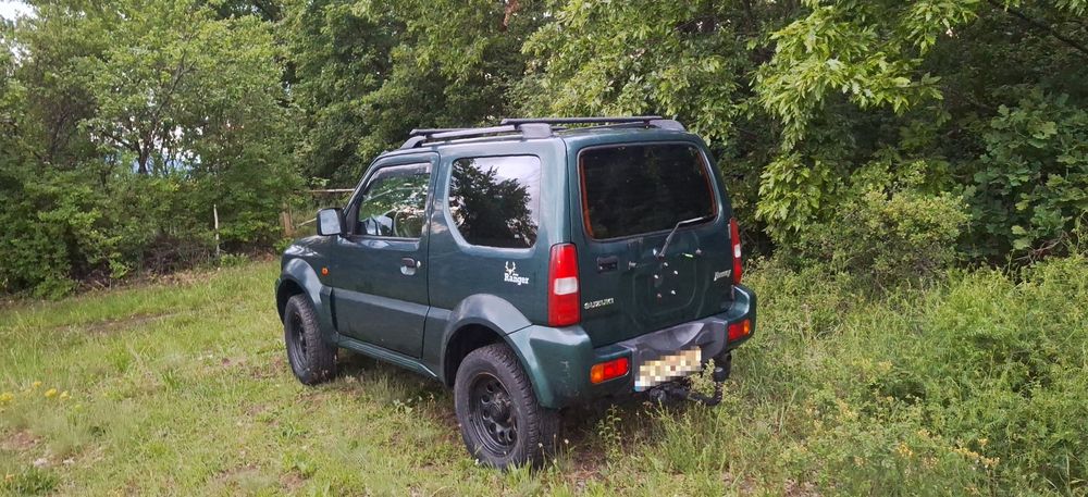 Vând Suzuki Jimny