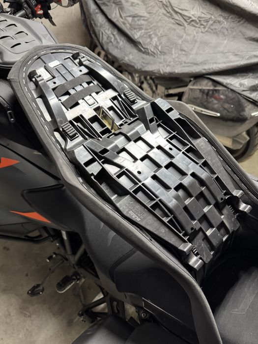 Ergo седалка за KTM 1290 Super Adventure 21-24