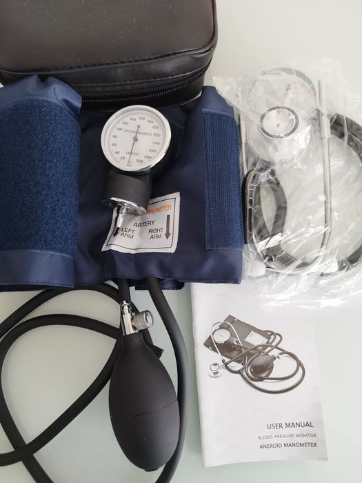 Танометр и фонендоскоп из Германии