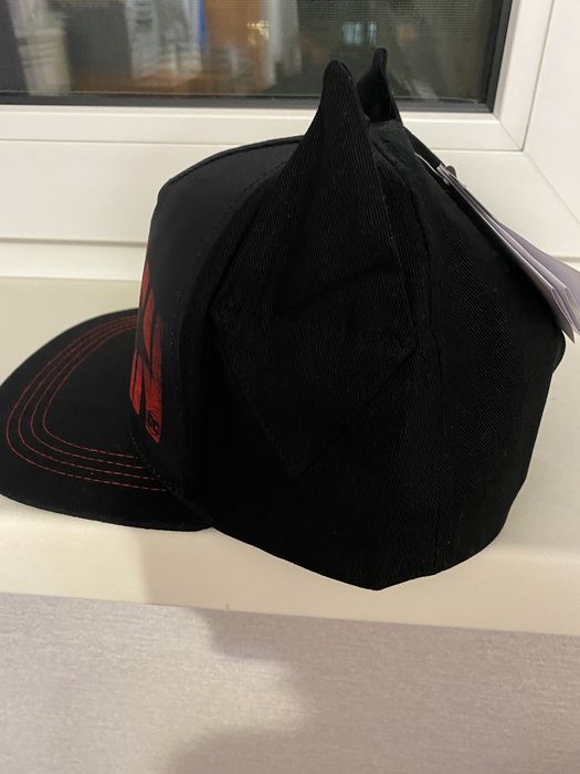 Продам новую кепку BATMAN