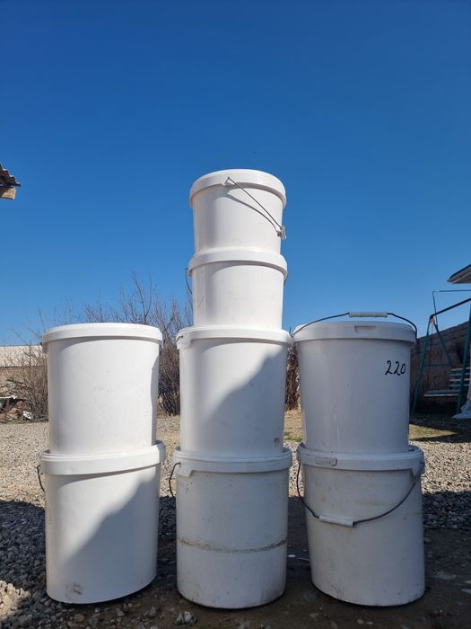 Пластиковые пищевые ведра 30л