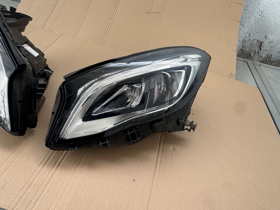 Far faruri Mercedes GLA w156 x156 facelift Led High Performance