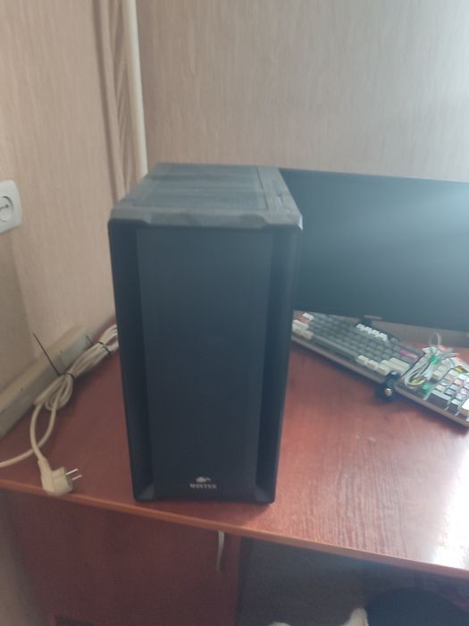 Персональный компьютер в хорошем состоянии