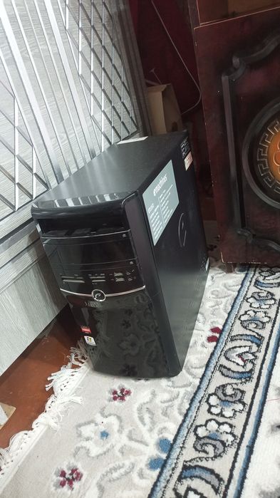 domawney komp  samsung monitor e tec  protsesor. kolonka xamma narsasi