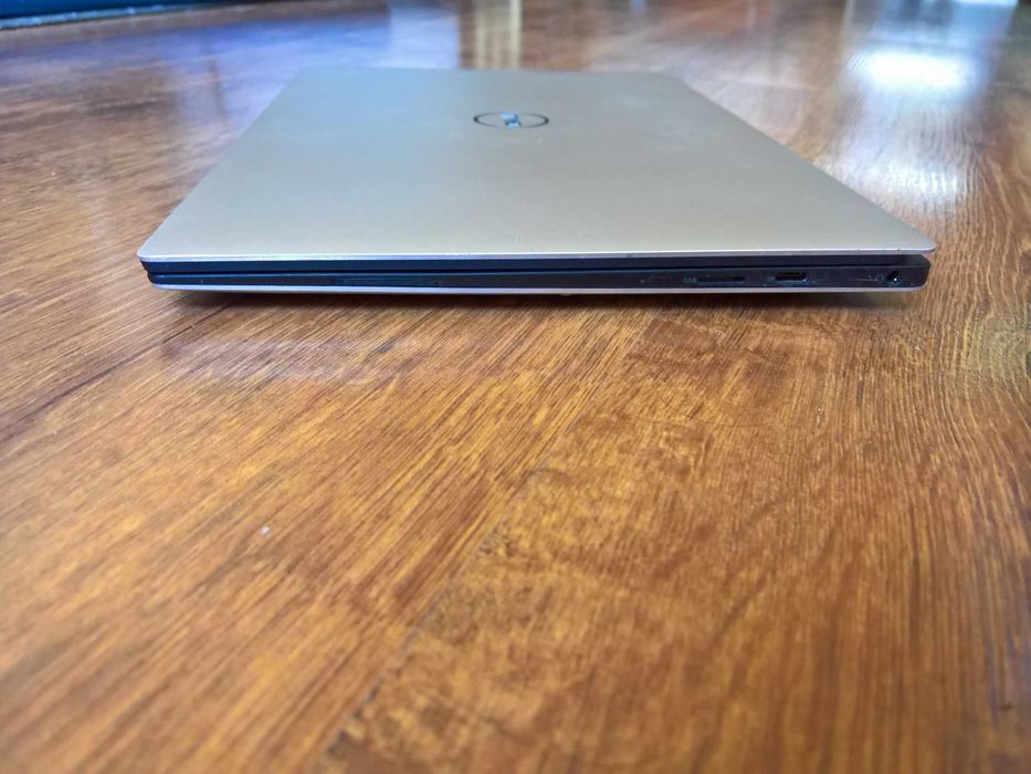 13.3" DELL XPS 9370, 4K тъчскрийн  Intel® Core™ i7-8550U, 16GB, 256GB NVMe