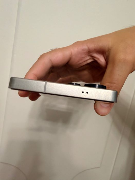 Продается Samsung Galaxy S25 Ultra 12/256gb
