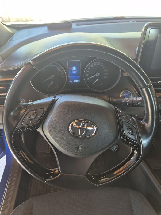 Toyota C-HR Hibrid