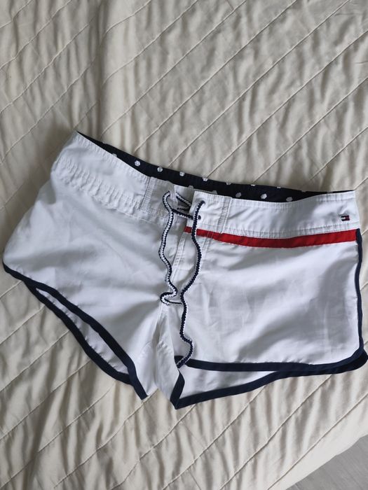 Къси гащички Tommy Hilfiger размер S
