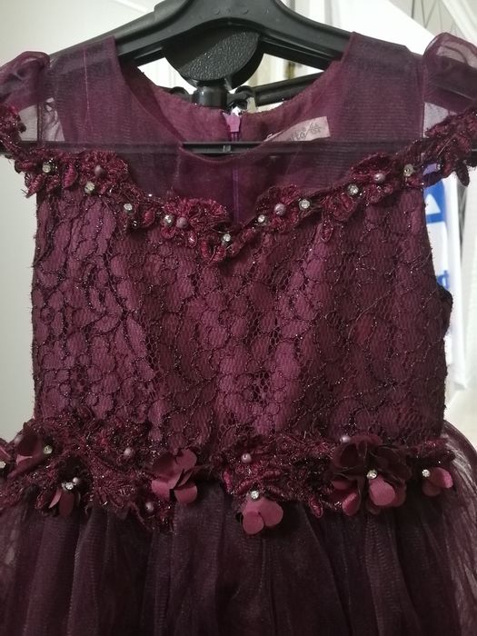 Платье на девочку 9лет