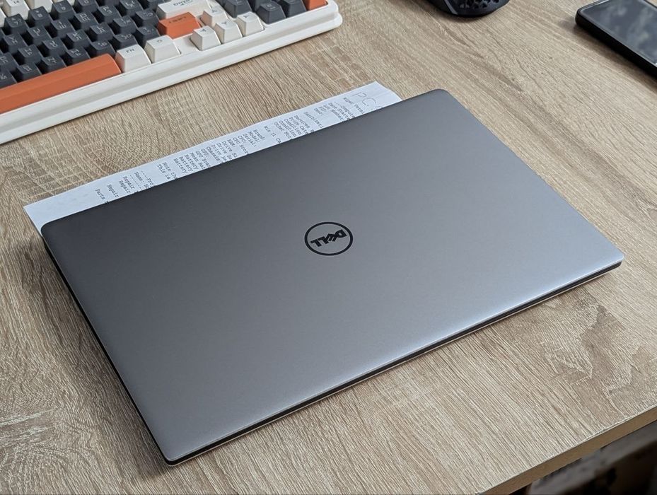 Dell XPS 13.3inch Carbon+Aluminum