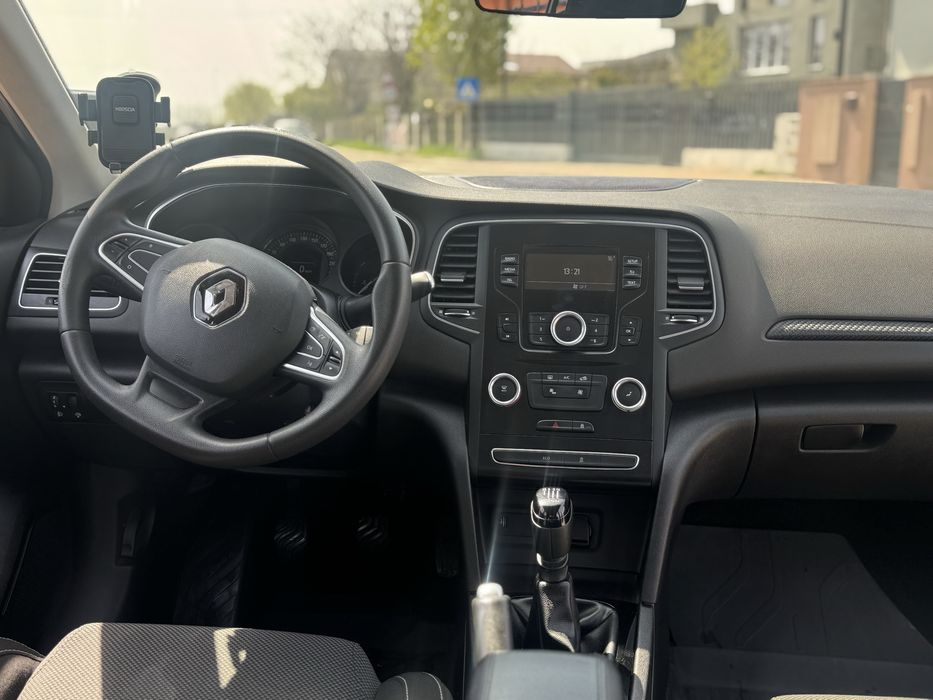 Renault megane 4, 1.3 benzina, 68000 km