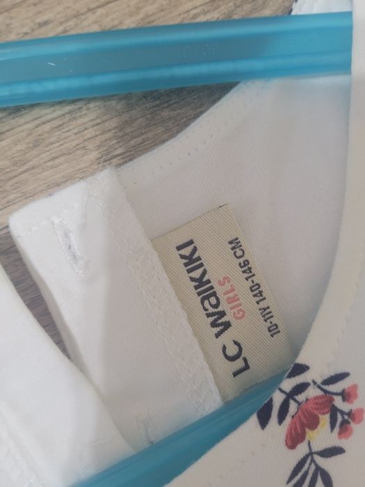 Rochite fetite  potrivite 10-12 ani noi