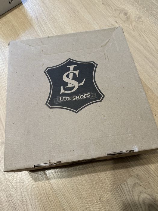 Сапоги , туфли кожаные