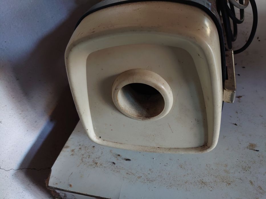 Aspirator AJAX600 din comunism pt pasionati