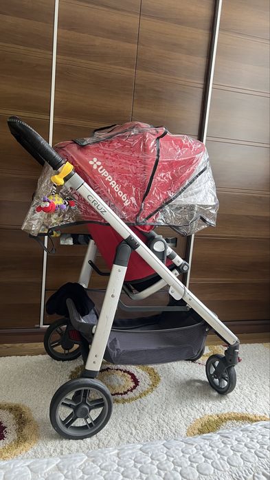 Продам детскую коляску