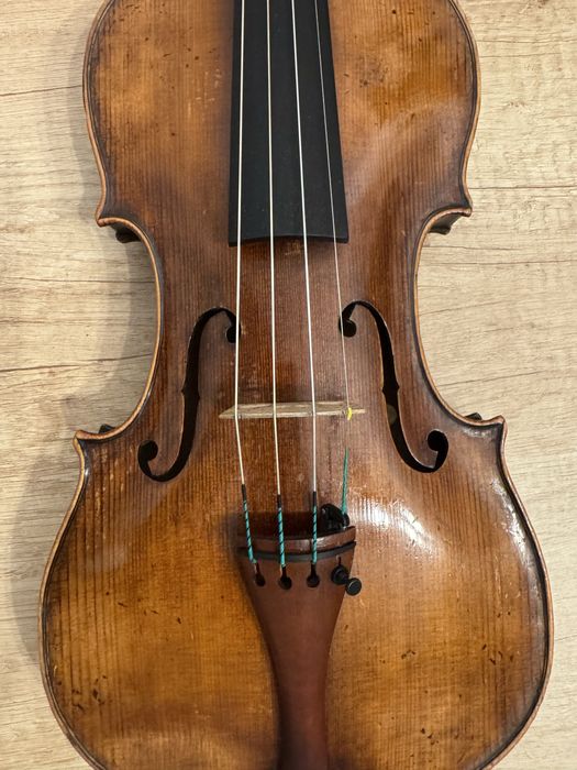 Vand vioara  veche de maestru 4/4