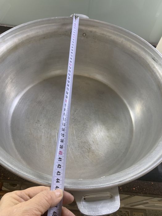 Кастрюля Россия 30-40л