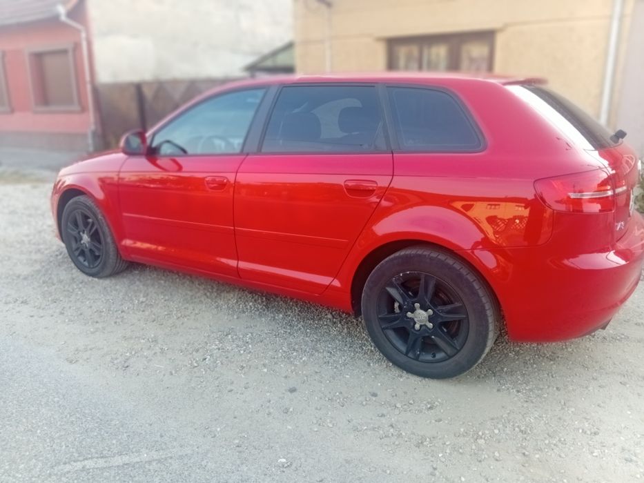 AUDI A3 Sportback 2010 — imagine 4