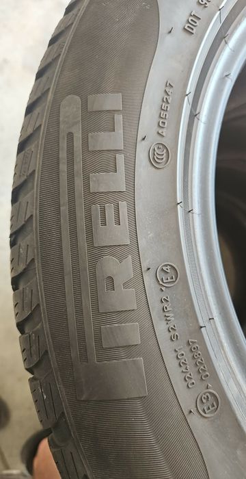 225/60/17цола.Pirelli