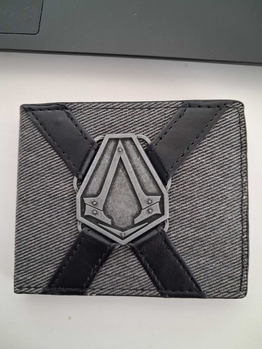 Портфейл Assassin's creed
