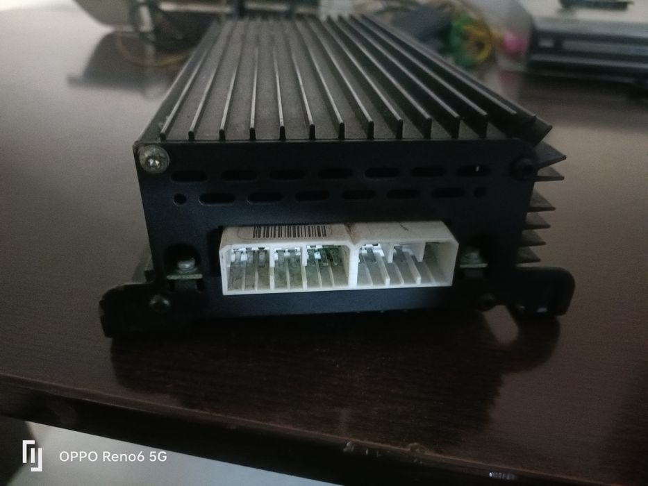 Amplificator jeep grand cherokee 1995 cod piesa 56038503