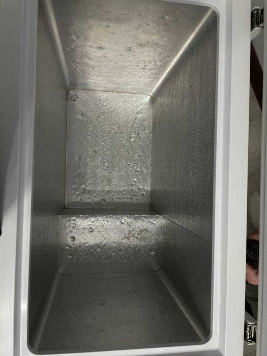 Продам морозилку