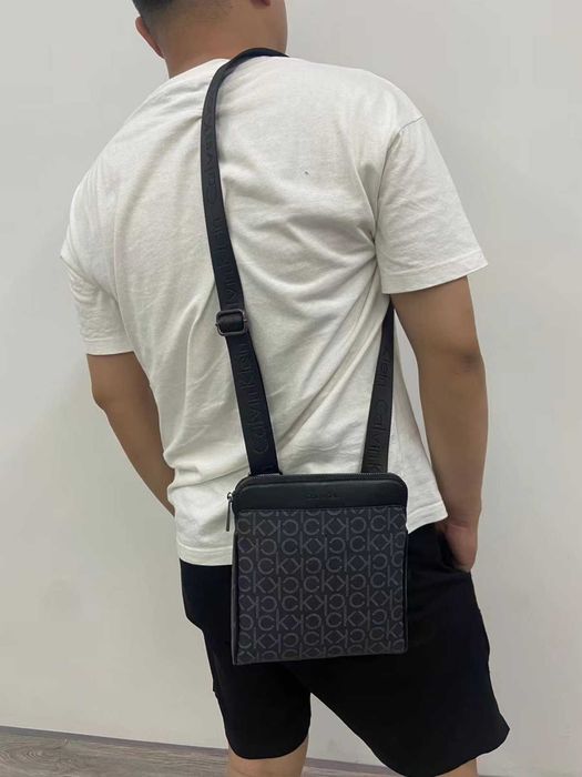 Чантичка Calvin Klein 0924 Мъжка чанта Келвин клейн