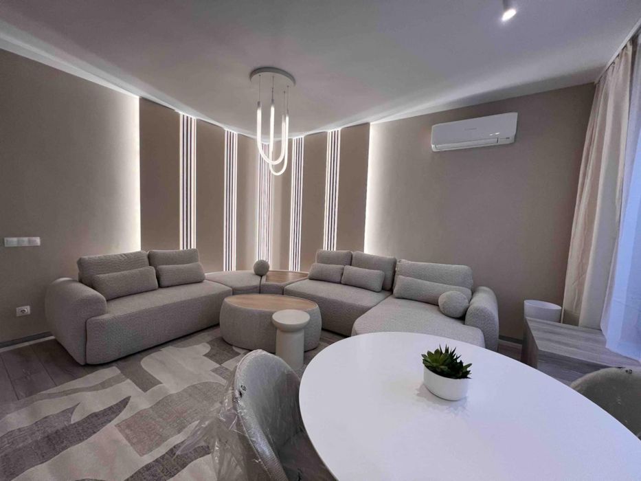 Тристаен апартамент под наем в ж.к. Драгалевци, 2198036