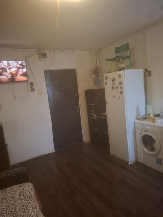 De închiriat garsoniera