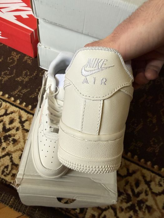 Air Force White marimea 41, 42