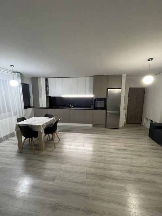 Dau in chirie apartament in Floresti