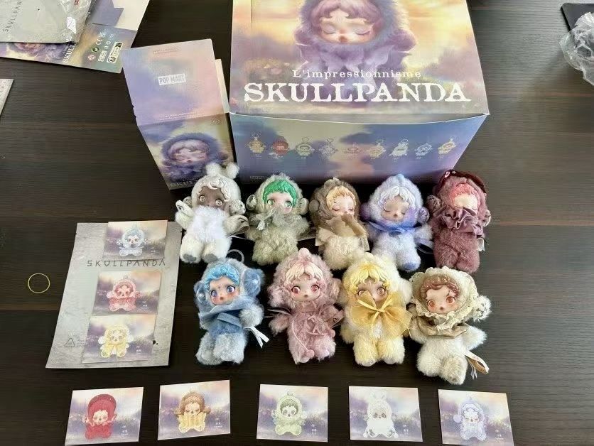 Scullpanda плюшена играчка/Скулпанда/Skullpanda plush