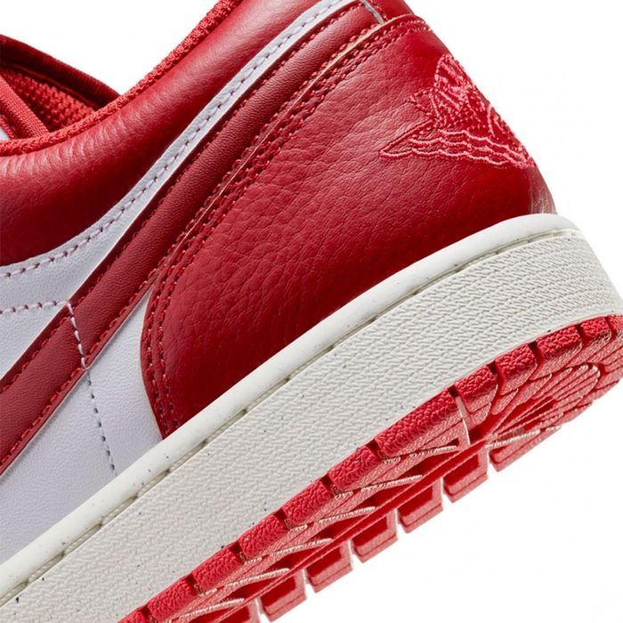Air Jordan 1 Low 'Dune Red'