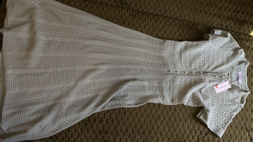 Продам платье Sandro