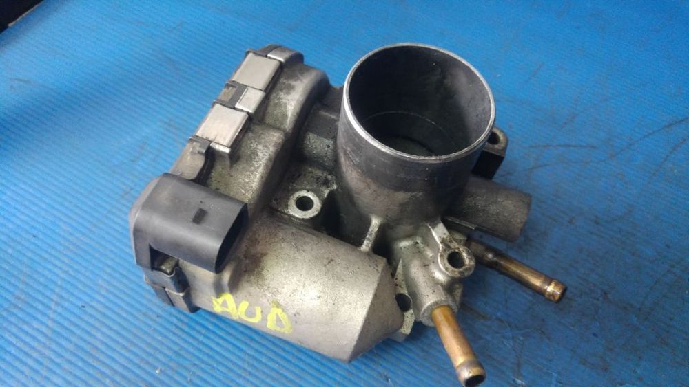 clapeta acceleratie  vw lupo polo 1.4b aud 030133062c