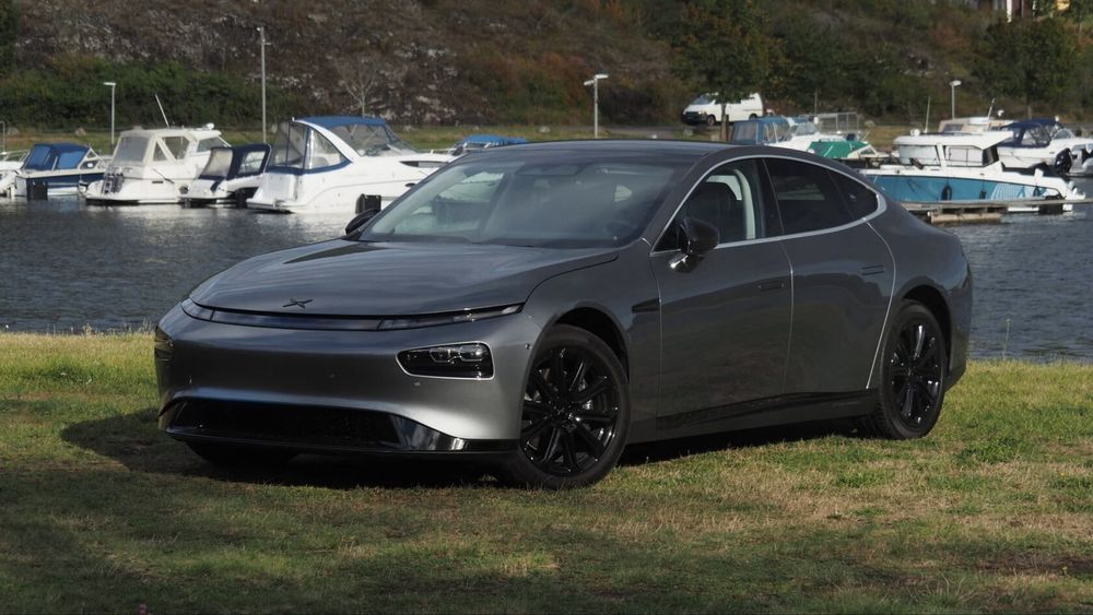 Rend a car | Arenda avto| Eliktrmabil arenda|XPeng p7. Електромобиль в