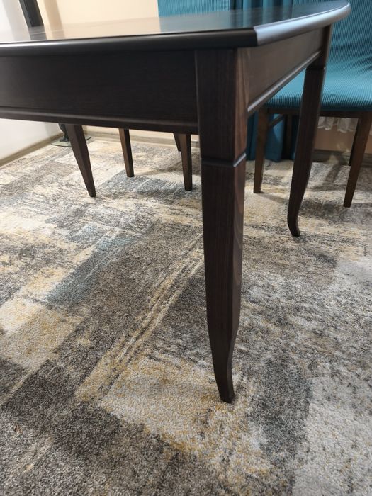 Разтегаема трапезна маса