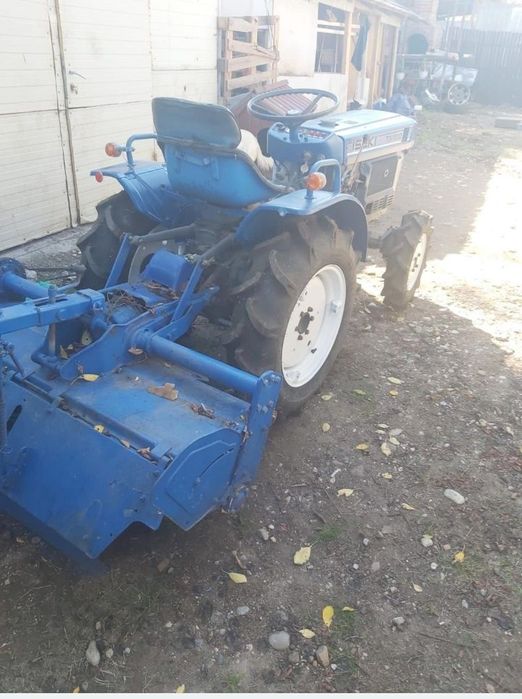 Tractor ISEKI TX1510 4x4 de 15cp cu freza