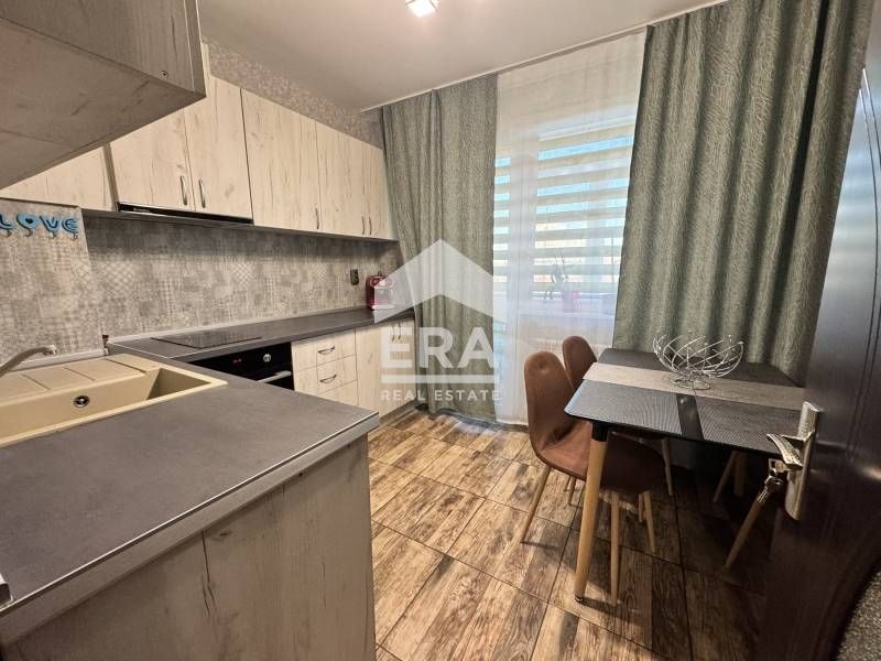 Дава се под наем Четиристаен апартамент в Варна, Младост 1 - 85 кв.м за 887.4 € - Снимка #9