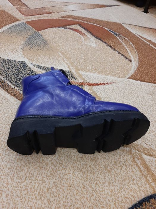 Ботинки женские демисезонные 37р.