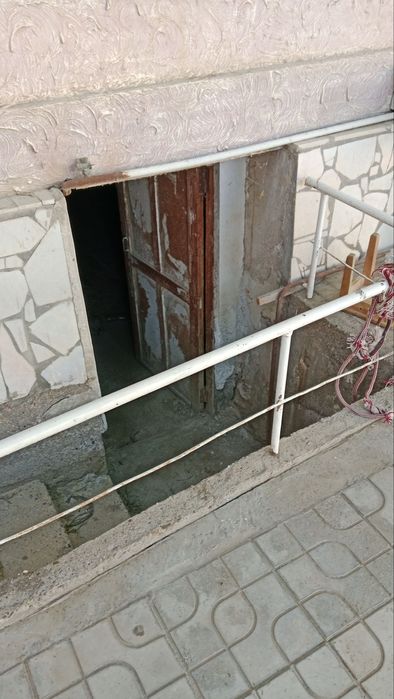 Xovli srochniy sotiladi