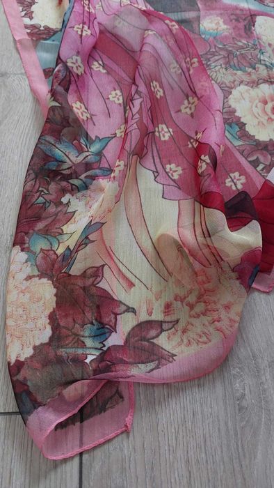 Eșarfă elegantă mătase 50x165 cm, imprimeu oriental, stare impecabilă