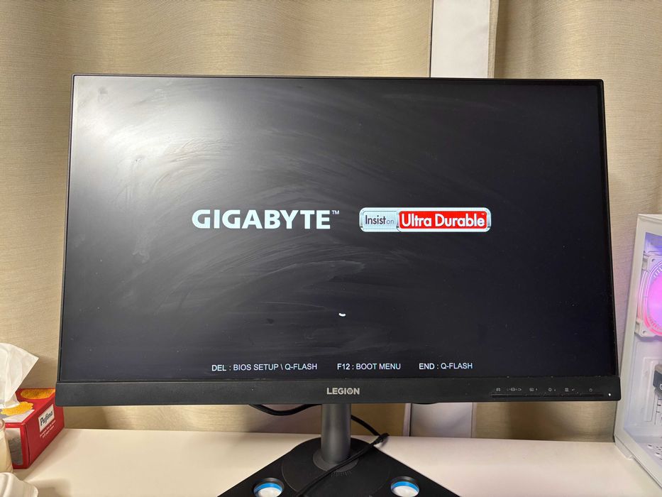 Monitor Lenovo 240hz 1ms