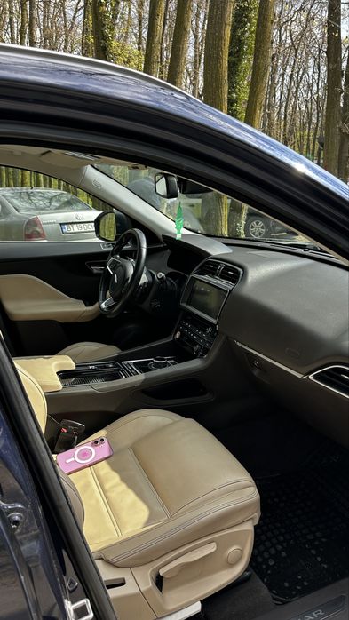 Jaguar F-Pace 2.0d GARANTIE 2 ani, motor refacut complet