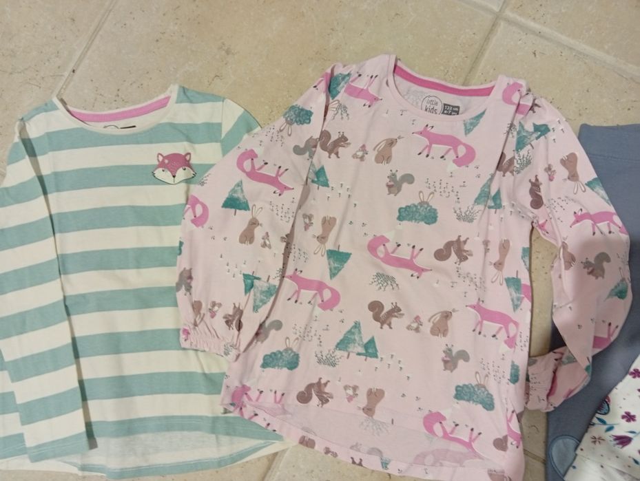 Пролетен лот за момиче 6-7 г.-20 евро.